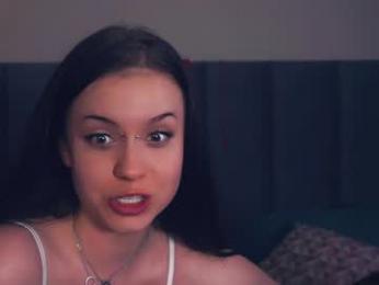 vivid_girls — Chaturbate recorded stream image, 15.06.2025 11:20