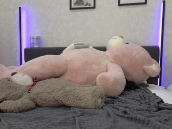 dolly-ll — Bongacams recorded stream image, 15.06.2025 13:20