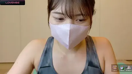 SUZU_ — Stripchat recorded stream screenshot (16 Jun 2025)