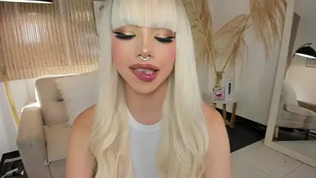 Catvalentine_ — Stripchat recorded stream image, 18.06.2025 01:20