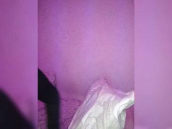 Goldlove10 — Bongacams recorded stream screenshot (18 Jun 2025)