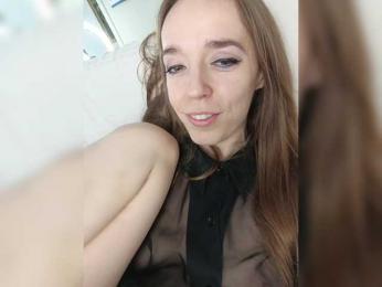 A_R_T_A — Bongacams recorded stream image, 18.06.2025 07:00