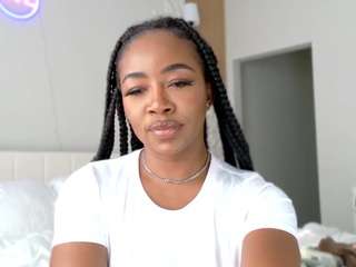 siennacole — Camsoda recorded stream image, 19.06.2025 21:20