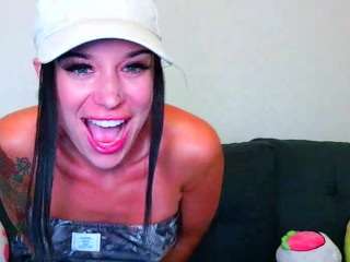 tighttinymilf — Camsoda recorded stream image, 20.06.2025 02:30