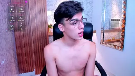 Gerony_ — Stripchat recorded stream image, 21.06.2025 04:50