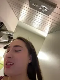 Holly_Play — Stripchat recorded stream image, 21.06.2025 09:10
