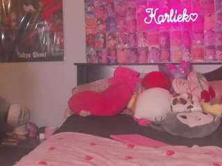 karliekayozz — Camsoda recorded stream image, 22.06.2025 00:20