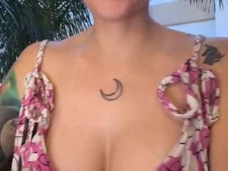 anastaxialynn — Camsoda recorded stream image, 23.06.2025 21:00