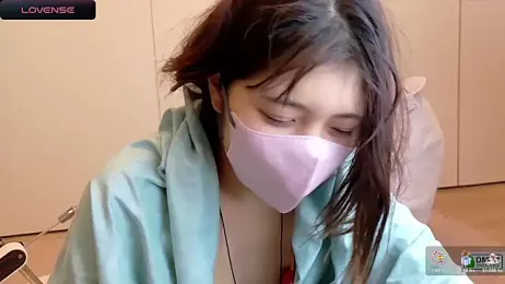 SUZU_ — Stripchat recorded stream screenshot (25 Jun 2025)