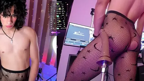 TylerBloom — Stripchat recorded stream screenshot (25 Jun 2025)