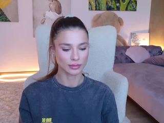 lenna-goddess — Camsoda recorded stream image, 11.02.2025 06:40