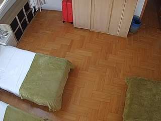 voyeurcam-julmodels-bed-7 — Camsoda recorded stream image, 05.02.2025 12:50