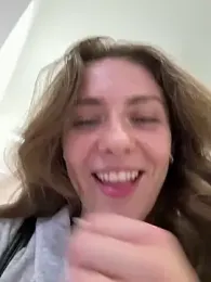MariiD — Stripchat recorded stream image, 26.06.2025 07:00