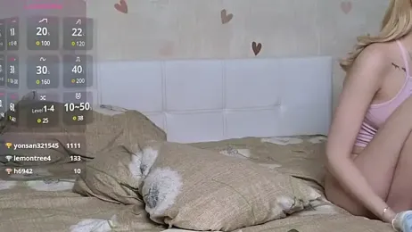 Betty_Blamee — Stripchat recorded stream image, 26.06.2025 08:10