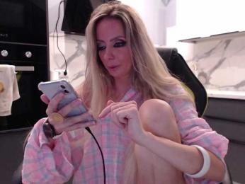 blondalina — Bongacams recorded stream image, 27.06.2025 11:10