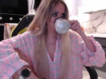 blondalina — Bongacams recorded stream image, 27.06.2025 11:10