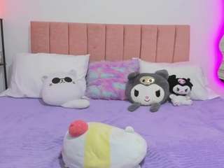 marianabranz — Camsoda recorded stream image, 27.06.2025 21:10