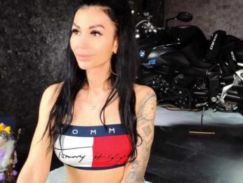 -BABAYAGA- — Bongacams recorded stream image, 30.06.2025 14:30