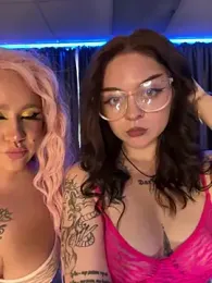 RollingGirls — Stripchat recorded stream image, 30.06.2025 13:00