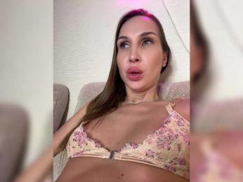 HOT_honey — Bongacams recorded stream image, 11.02.2025 15:10