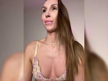 HOT_honey — Bongacams recorded stream image, 11.02.2025 15:10