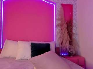 emyliesander — Camsoda recorded stream image, 01.07.2025 11:50