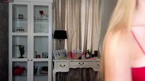 AnneFoxy — Stripchat recorded stream image, 02.07.2025 07:30