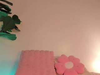 nicoleriveraa — Camsoda recorded stream image, 02.07.2025 12:10