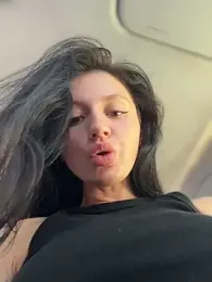 JulliaVegas — Stripchat recorded stream image, 04.07.2025 01:00