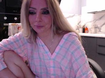 blondalina — Bongacams recorded stream image, 04.07.2025 11:30