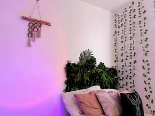 karlyee — Camsoda recorded stream screenshot (05 Jul 2025)