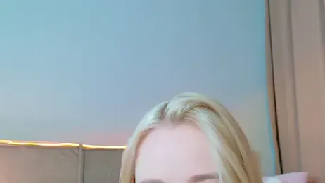 StarrShinee — Stripchat recorded stream image, 06.07.2025 02:40