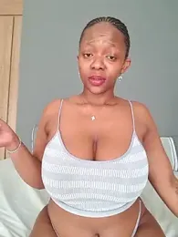 Jazmine-Blue — Stripchat recorded stream screenshot (06 Jul 2025)