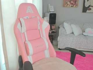 msfitqueen — Camsoda recorded stream image, 06.07.2025 14:00