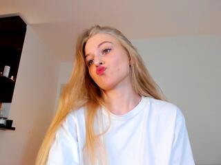 Mia Meowy — Flirt4free recorded stream image, 07.07.2025 14:20