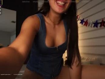 rosiebones — Chaturbate recorded stream image, 07.07.2025 20:10