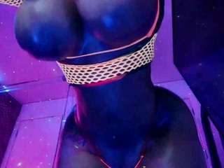 strellakat — Camsoda recorded stream screenshot (08 Jul 2025)