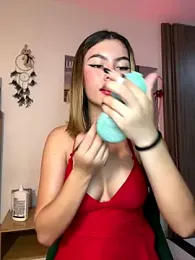 Your_Honeey — Stripchat recorded stream image, 08.07.2025 03:30