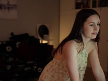 _blackbee_ — Chaturbate recorded stream image, 08.07.2025 10:30