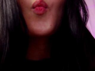 Zoe Niickels — Flirt4free recorded stream screenshot (08 Jul 2025)