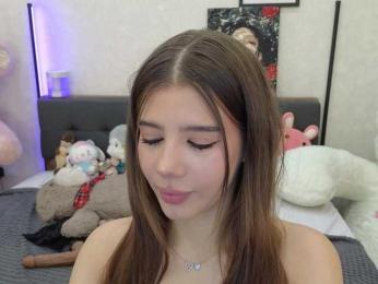 dolly-ll — Bongacams recorded stream image, 08.07.2025 13:30