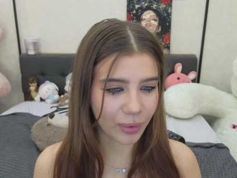 dolly-ll — Bongacams recorded stream image, 08.07.2025 13:30