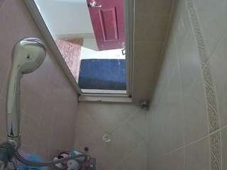 voyeurcam-baileybase-shower — Camsoda recorded stream image, 06.07.2025 17:00
