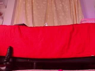 mssbombom — Camsoda recorded stream image, 12.02.2025 03:10
