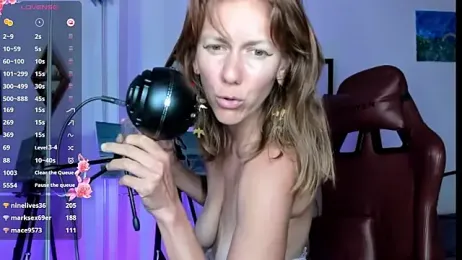 jasminedaze888 — Stripchat recorded stream image, 11.07.2025 23:00