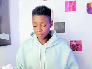 irisallen — Camsoda recorded stream screenshot (12 Feb 2025)