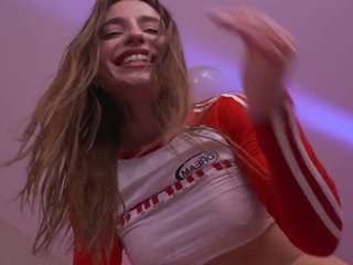 deeptalkss — Camsoda recorded stream screenshot (12 Feb 2025)