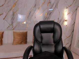 meganwest — Camsoda recorded stream image, 14.07.2025 19:20