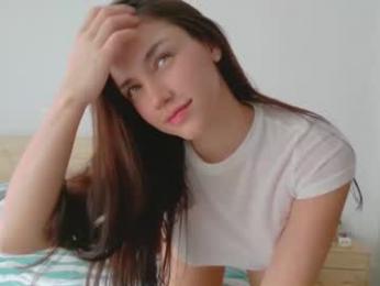 grettabenett_ — Chaturbate recorded stream image, 15.07.2025 20:00