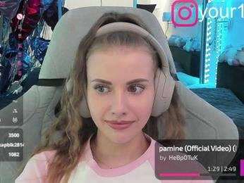 VikkiExtraCheese — Bongacams recorded stream image, 15.07.2025 21:30